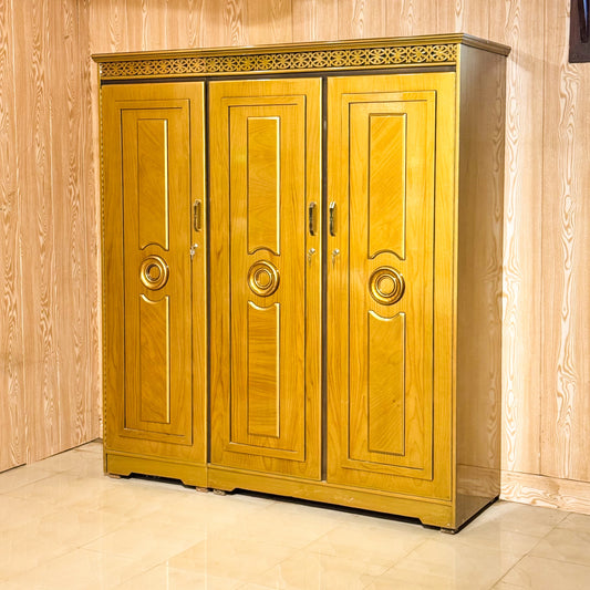 3 Door Cupboard